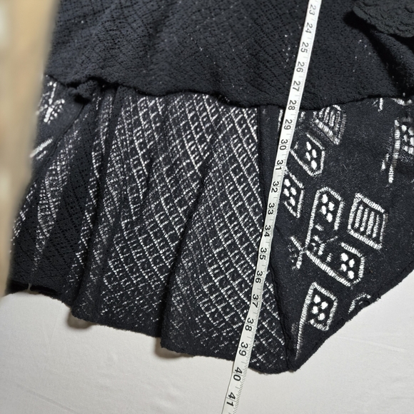 Free People Black Magic Lace Knit High-Low Boho Tunic Dress - Size Small - Picture 9 of 9